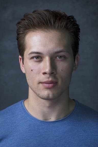 Leo Howard